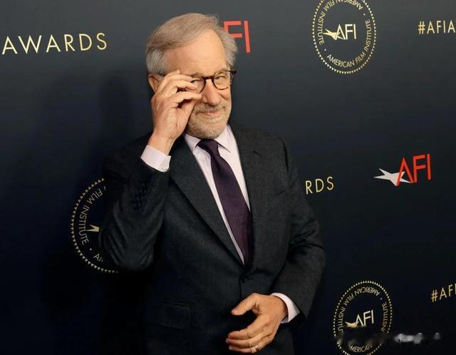 一起年夜饭|斯皮尔伯格或将拍摄电视剧集，奥斯卡经典影片《林肯》或获得改编