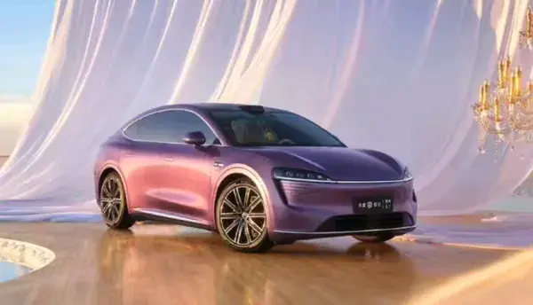 华为鸿蒙智行订单激增，能否撼动新能源市场格局？