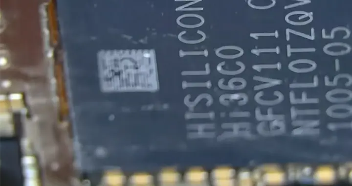 百万博主首拆华为Mate XTs：麒麟9020芯片工艺及整机优化，全解析