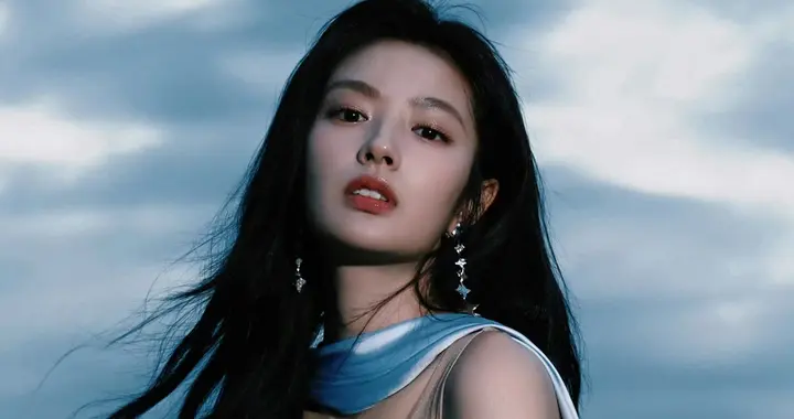 徐若晗《爱你》热播后首露面！48kg腰臀比绝了，素颜状态美过修图