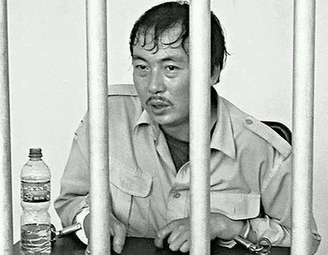 山西悍匪赵在鑫，残忍杀害7名无辜女性，被捕前欲炸办公楼