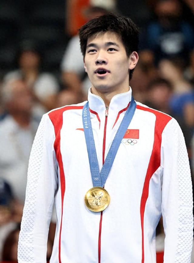 笑不活了，潘展乐又又又又告状冲上热搜，告状真的有用，评论笑死