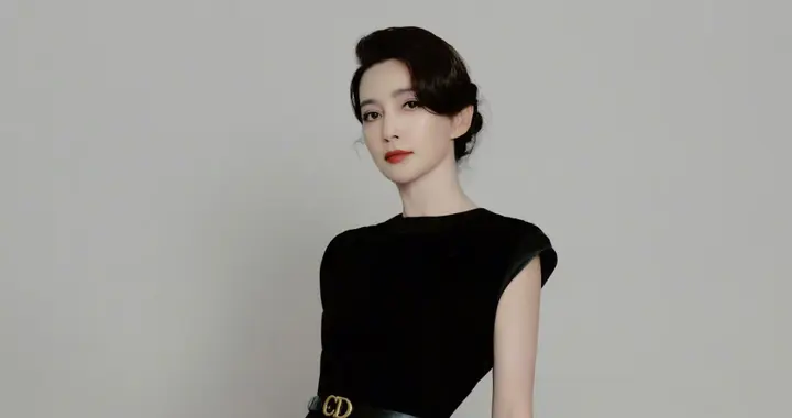 李冰冰露面为品牌站台，脸僵双眼皮疑整容，网友热议不如其他大花