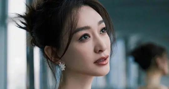 双标争议！李小冉拒实力选手，转头选熟人组队引全网热议
