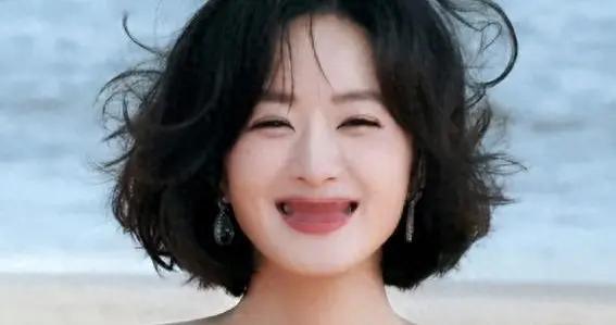 官方发文，高调官宣赵丽颖喜讯，她让冯绍峰和整个娱乐圈刮目相看