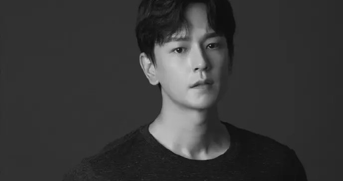 曾出演过《花样男子》的韩国演员林周焕，在物流中心从事体力劳动