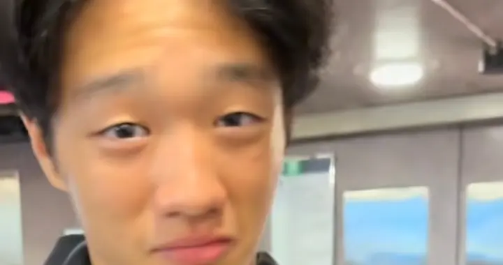 杨威儿子和吴镇宇儿子聚会，15岁杨阳洋好显老，费曼像“社会人”