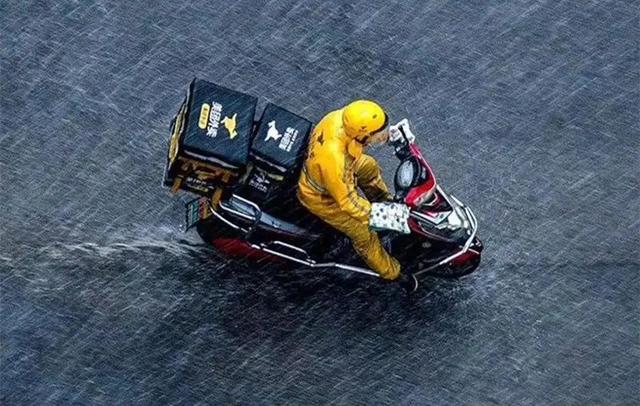 外卖战打了小半年，美团还是那个美团