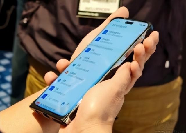 荣耀新品发布会定档，Magic7系列新机即将亮相