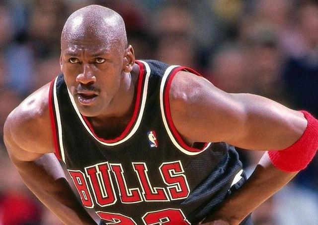 NBA生涯一直都是球队老大有多难？仅4人能做到，其他人都不资格