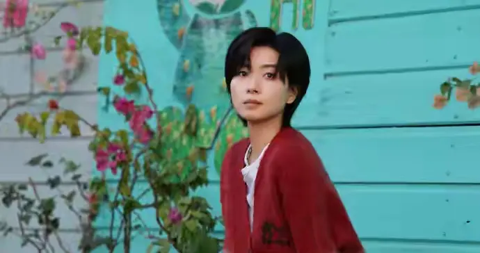 万茜的腿怎么这么细，挺美