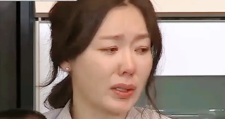 韩国女星泪洒镜头：恨母50年，直到她中风瘫痪前，都无法原谅她