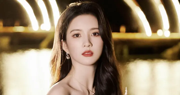 美女壁纸第4921期—刘些宁