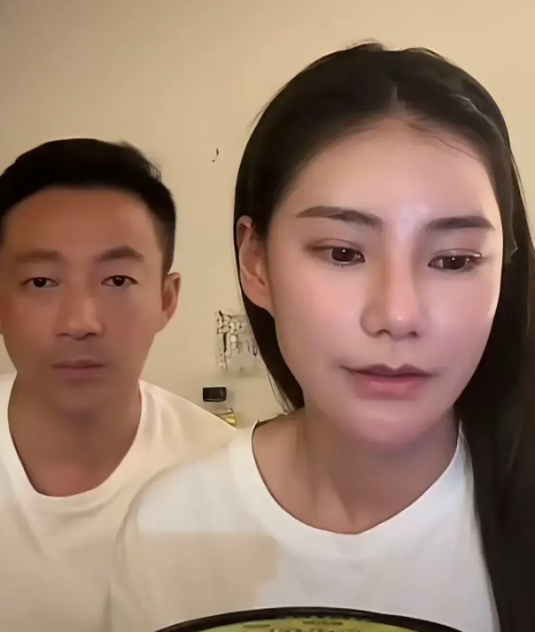 硬气！马筱梅直播间回怼大S！言辞激烈，网友看了都心惊肉跳