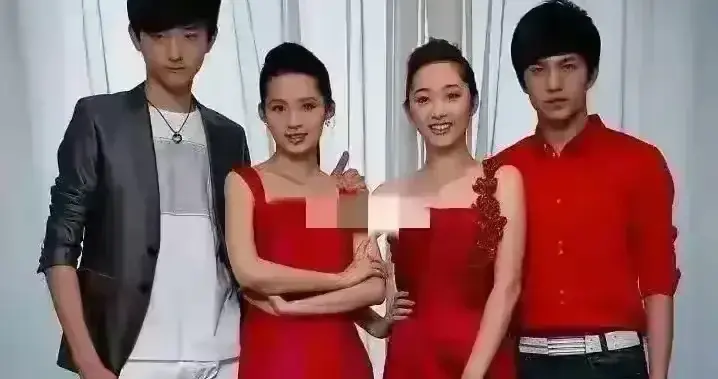 谁敢想当年的这四个小孩儿，现在已经火得不得了了哦