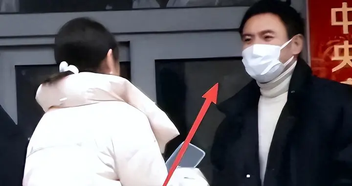 \戏混子\扎堆,春晚第二次联排炸出一堆\牛鬼蛇神\，网友坐不住了