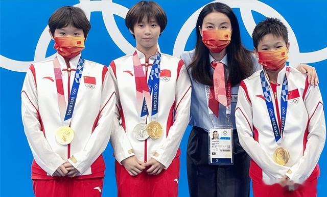 郭晶晶|58岁的周继红，把郭晶晶送上裁判席，培养出全红婵，却把田亮开除