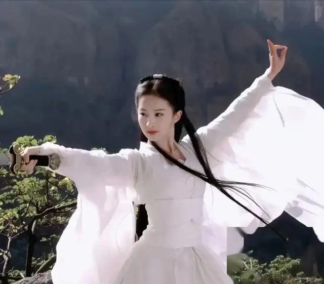 刘亦菲又一新剧来袭！搭档男主实力派，看清阵容，网友：我追定了