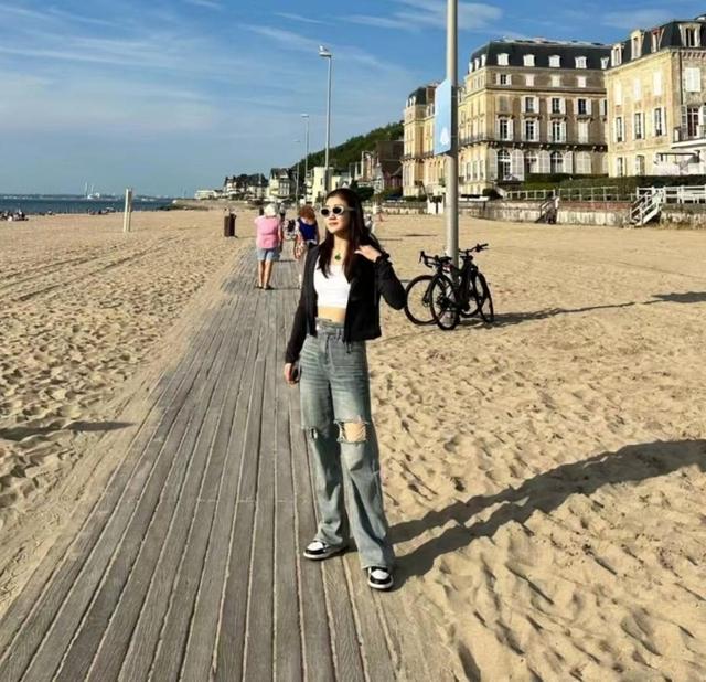 最时尚奥运冠军！陈梦晒多款美甲，精致漂亮与赛场上判若两人