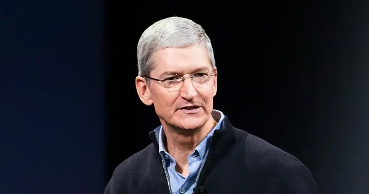 蘋果CEO庫克被曝健康出問題：手部不明原因發抖