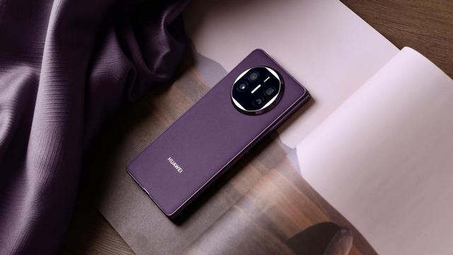 暑假出行的得力助手！华为Mate X5重塑移动办公与旅行体验