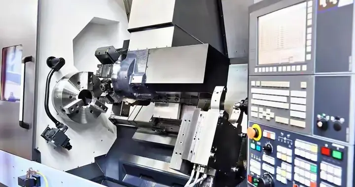 曾经千万一台还禁售！如今中国机床冲破0.01毫米，终结卡脖子之痛