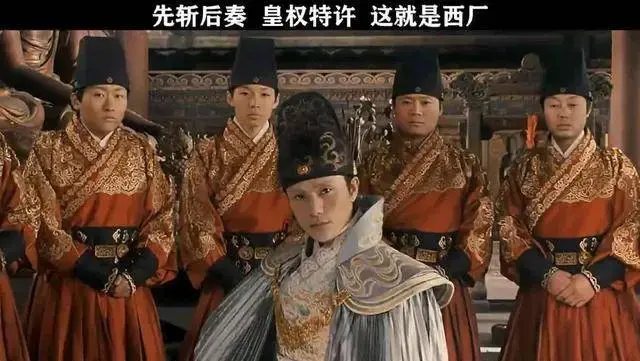 马斯克这哪是在建设美国，这简直是在搞西厂！