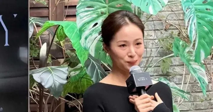 江一燕自曝离婚，生图脸凹又垂还煞白，前夫身份曝光，侯佩岑爆哭