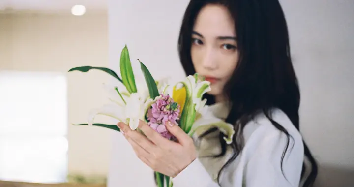 赵嘉敏分享图片