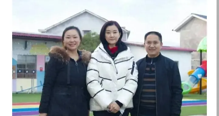 57岁宋祖英，凭优雅气质美翻全网