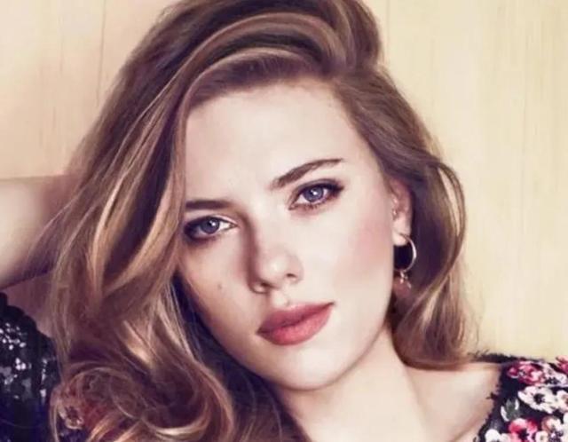 法国|罕见的36张照片，法国贵妇的自卫手套，产道扩大1000倍的模样