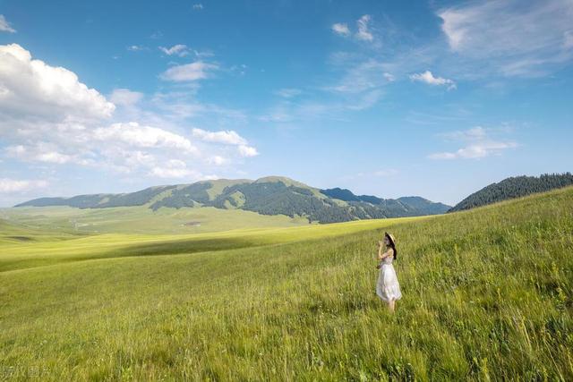 “心眼坏，有痕迹”：有这4个反常举动的人，再亲也害你