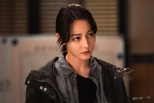 迪丽热巴扑街？关晓彤抱大腿？王鹤棣粉丝抵制？