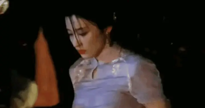 王楚然的旗袍装简直是yyds, 大美女人美身材好，而且还很敬业