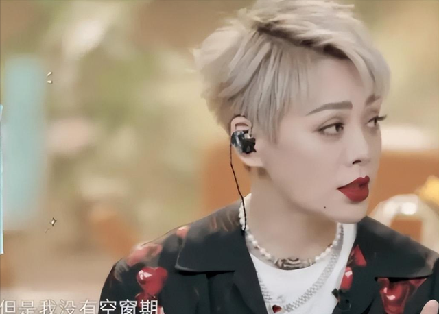 从22岁开始接连6个男人，活到老玩到老，“风流影后”宁静现形记