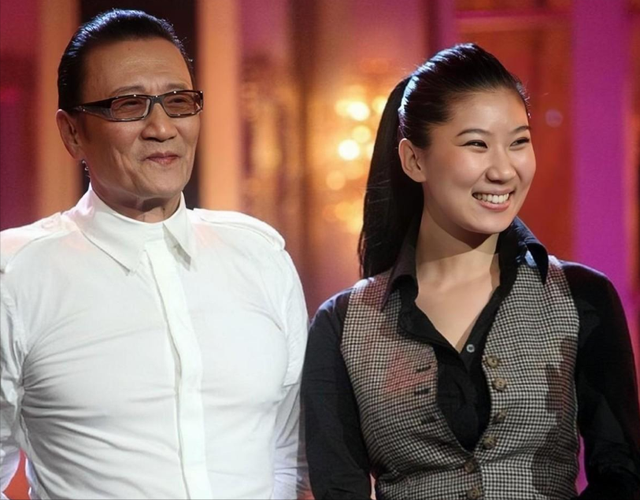 被大49岁的谢贤养了12年，拿2000万分手费走人的coco，如今怎样了