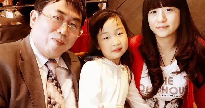 钱再多有什么用，聂卫平遗孀现状，给所有“老少恋”夫妻提了个醒