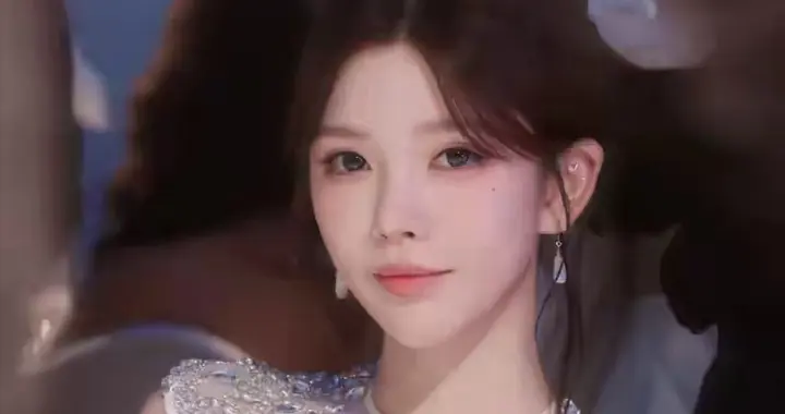 官方点名，偷税百万，某顶流私生活混乱？一月过半，娱乐圈又乱了