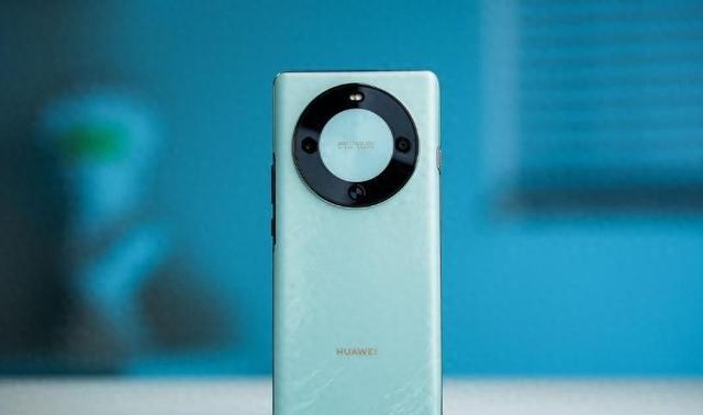 好评率高达97%，512GB+卫星通信低至1934元，这款华为手机值得买