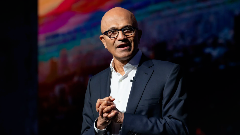 實現“非凡AI成就”：微軟CEO納德拉薪酬漲至近7億 創十多年最高