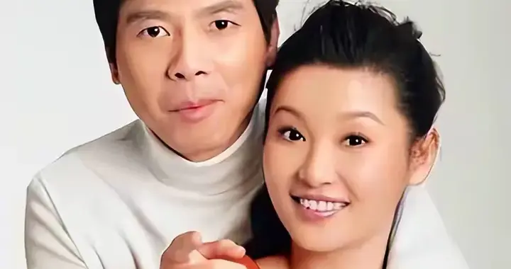 演都不演了！58岁徐帆刚回应完离婚的传闻，恶心的一幕就出现了