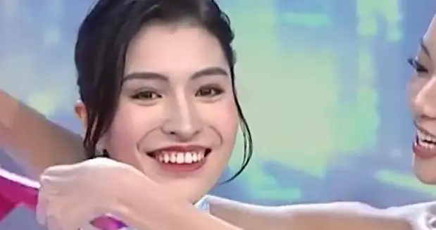 “2025港姐季亚冠”丑出新高度！冠军嘴歪大龅牙，身高更似武大郎