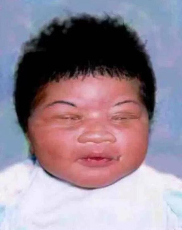 女子假扮护士偷走一女婴养大，19年后认生母陌生，反而替养母求情
