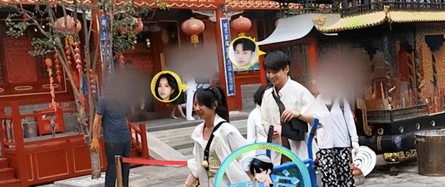 狗仔偷拍的新高度：齐思钧恋情曝光，网友笑称“职业新方向”