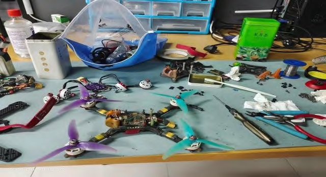 无人机信息技术及其在果园生产中的应用研究