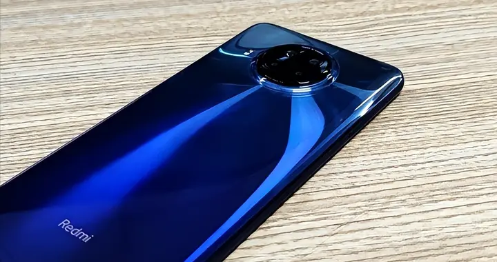 中端價格，旗艦芯片？所謂真香，能用5年還是只能挺3年！