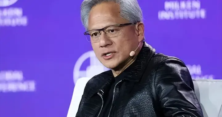 美芯片解禁内幕曝光，难怪英伟达不承认有后门，搬起石头砸自己脚