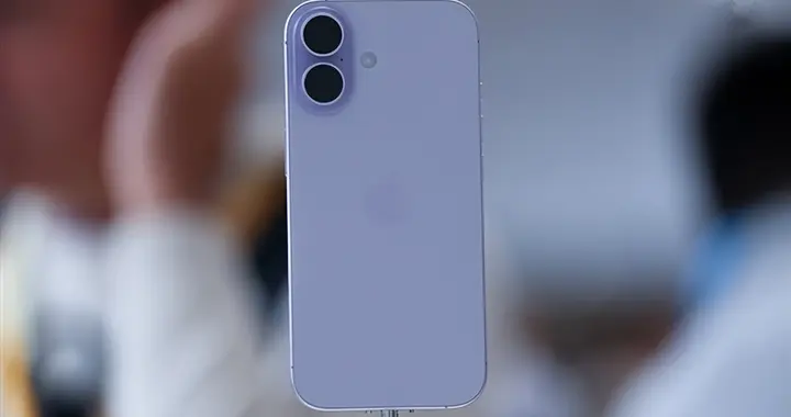 果粉刚换iPhone 16：自称小丑 被库克背刺了