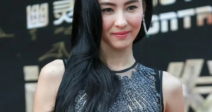 张柏芝惊艳时光的港风美人，不老的是风骨与韵味。