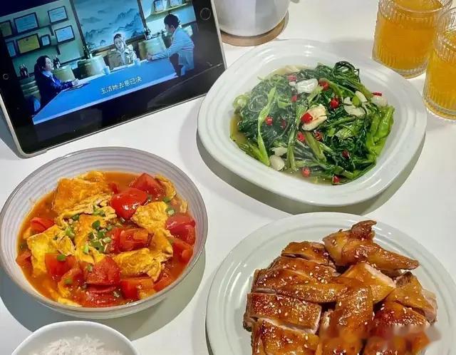 二人食谱，简单的生活，幸福就是在餐桌上！